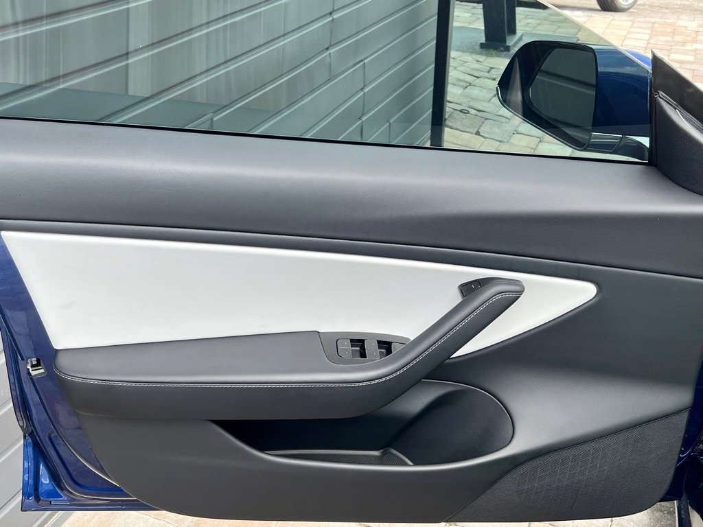 Used 2020 Tesla Model 3 Performance image 38