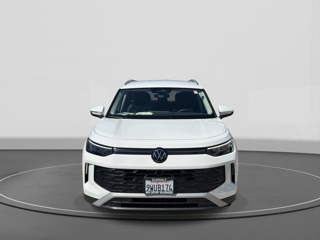 Certified 2026 Volkswagen Tiguan S FWD image 2