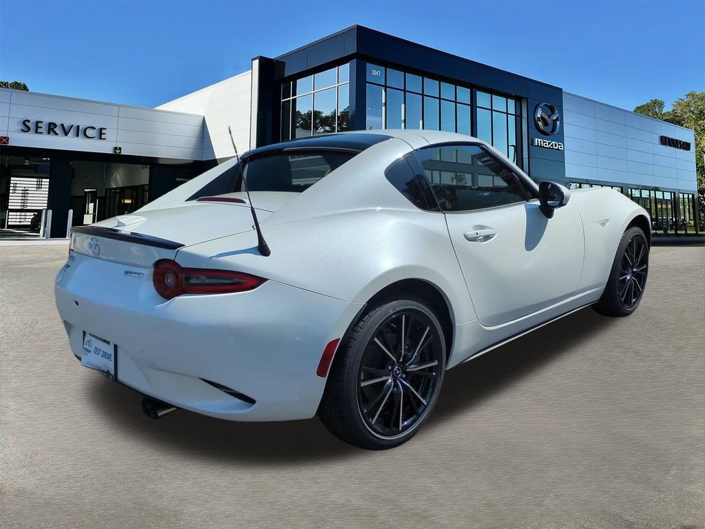 New 2026 MAZDA MX-5 Miata RF Grand Touring RWD image 4