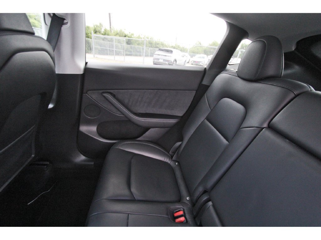 Used 2023 Tesla Model Y Long Range AWD/4WD image 12