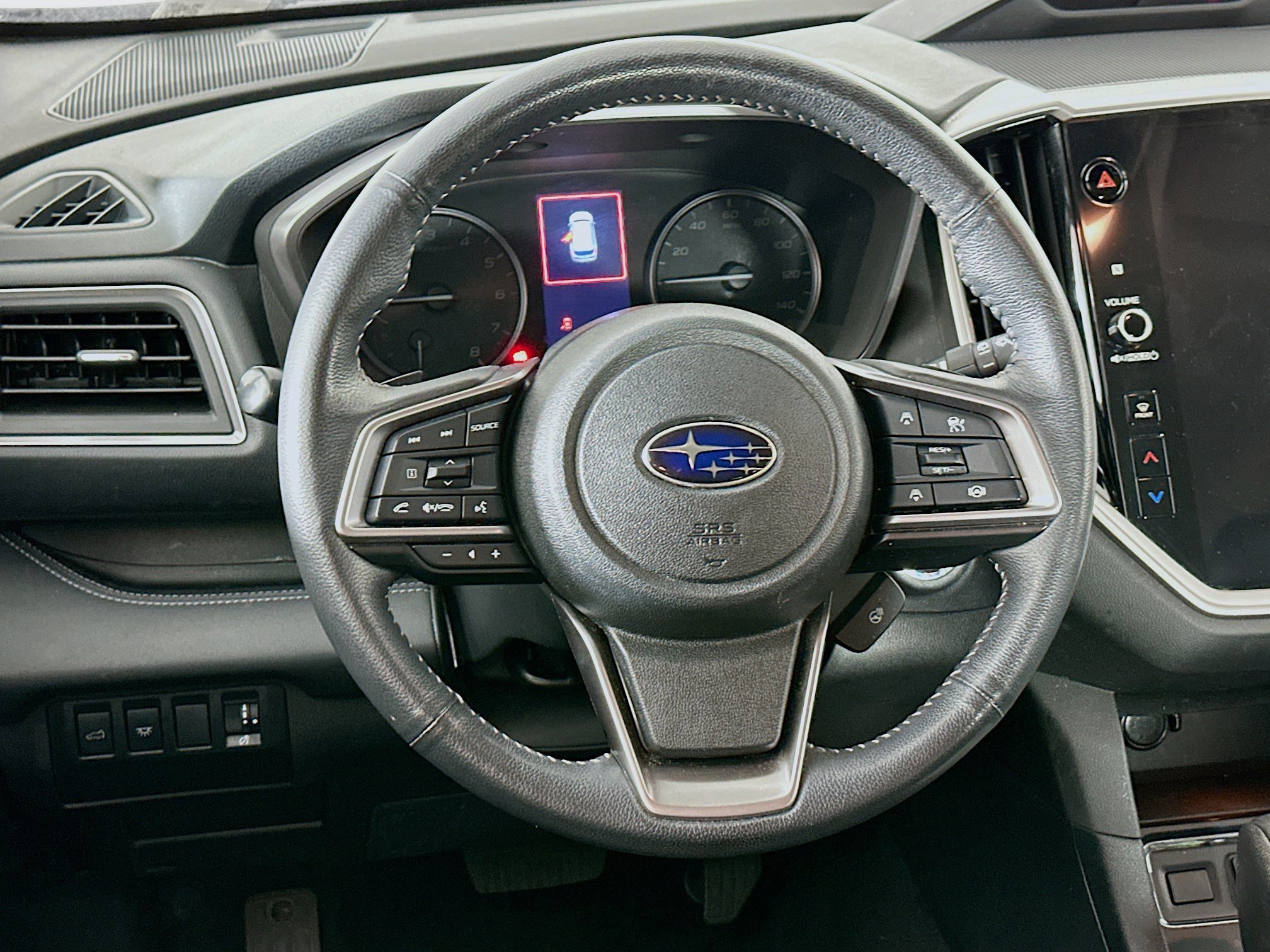 Used 2023 Subaru Ascent Limited AWD/4WD image 18