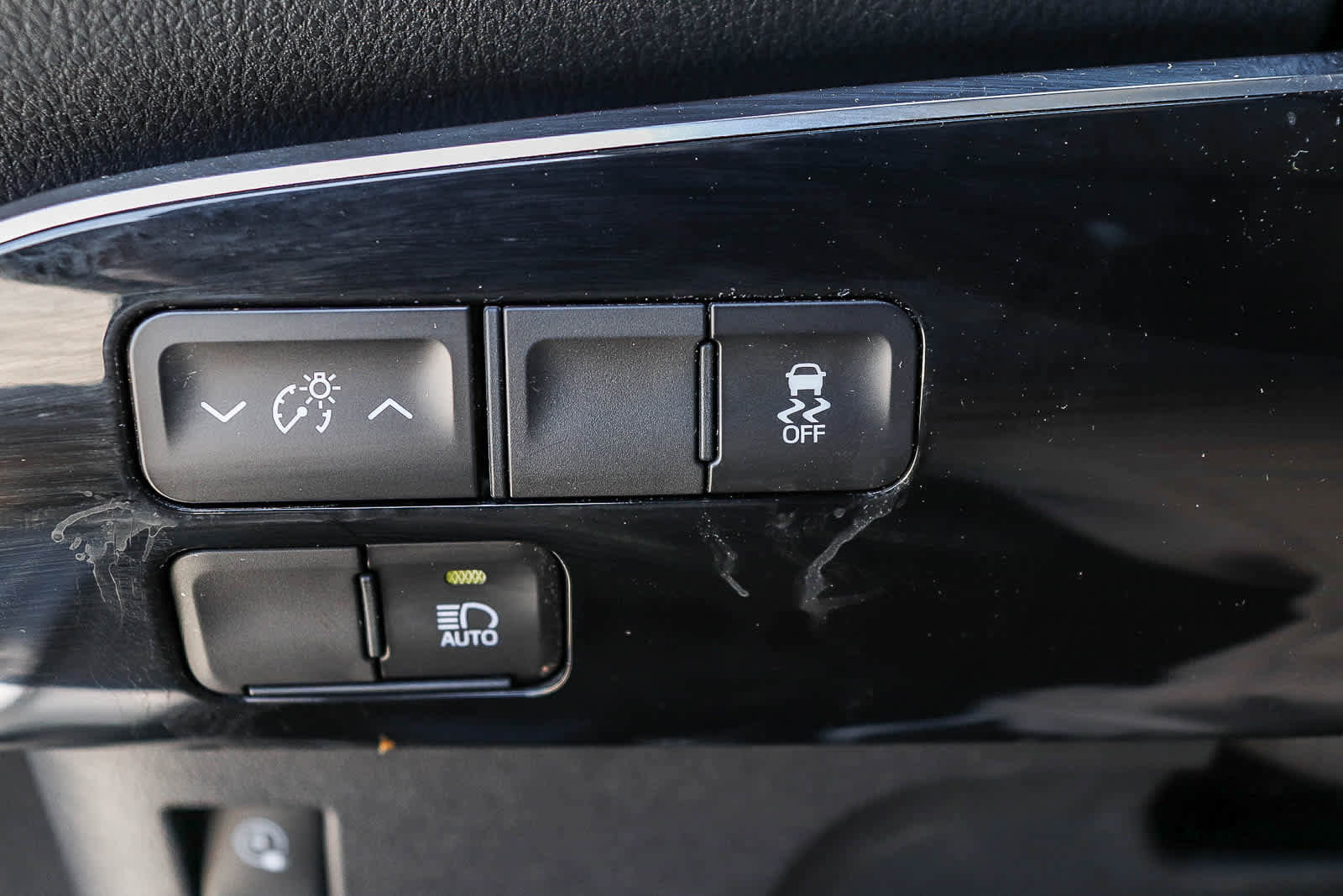 Used 2022 Toyota Prius Prime XLE image 21