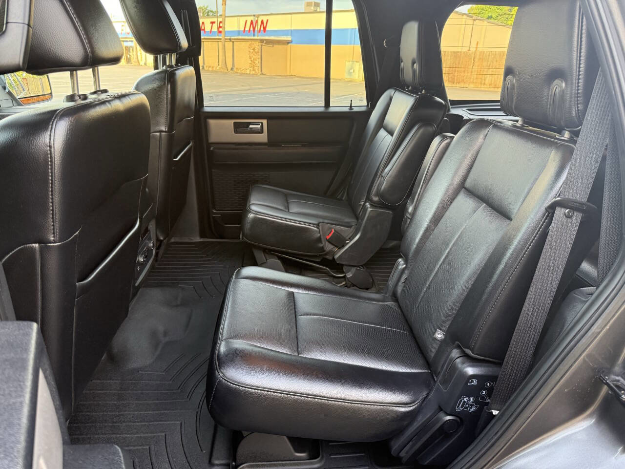 Used 2015 Ford Expedition Limited w/ Equipment Group 301A image 22