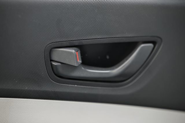 Used 2023 Hyundai Kona SEL image 21