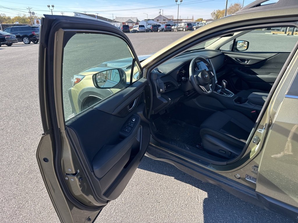 Certified 2025 Subaru Outback Premium image 14