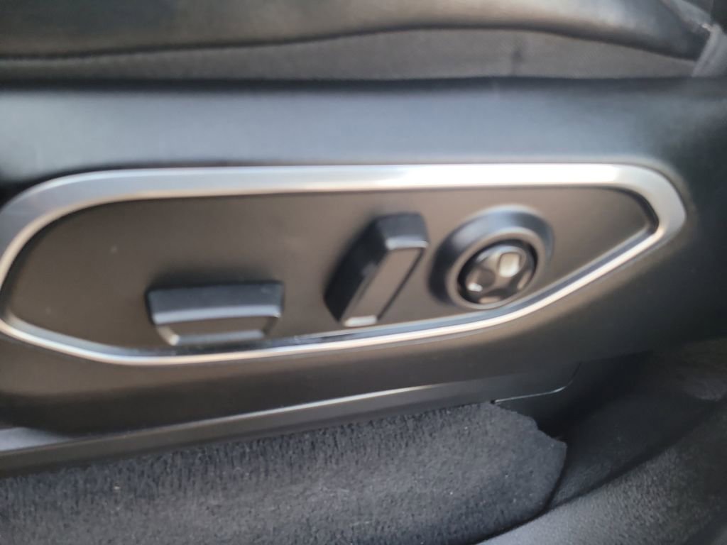 Used 2022 Jeep Wagoneer Series III w/ Premium Group I image 20