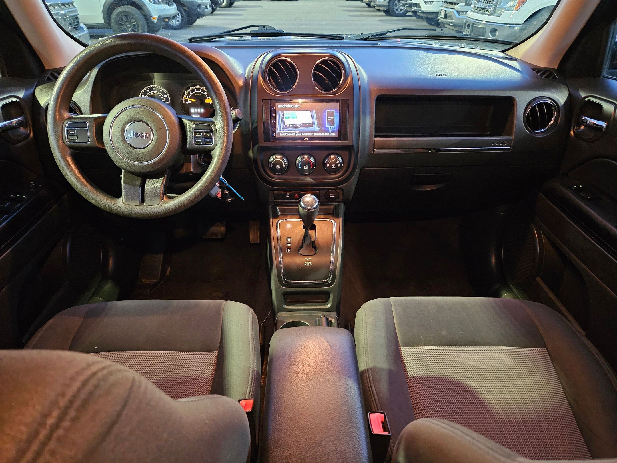 Used 2015 Jeep Patriot Sport w/ Power Value Group image 30