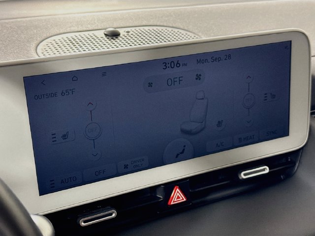 Certified 2024 Hyundai Ioniq 5 SE RWD image 35