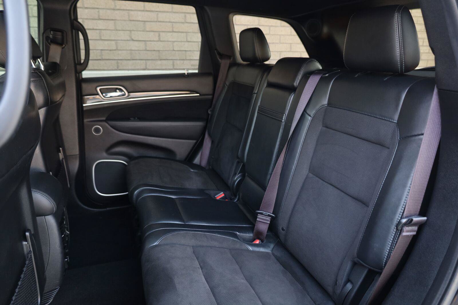 Used 2020 Jeep Grand Cherokee SRT AWD/4WD image 21
