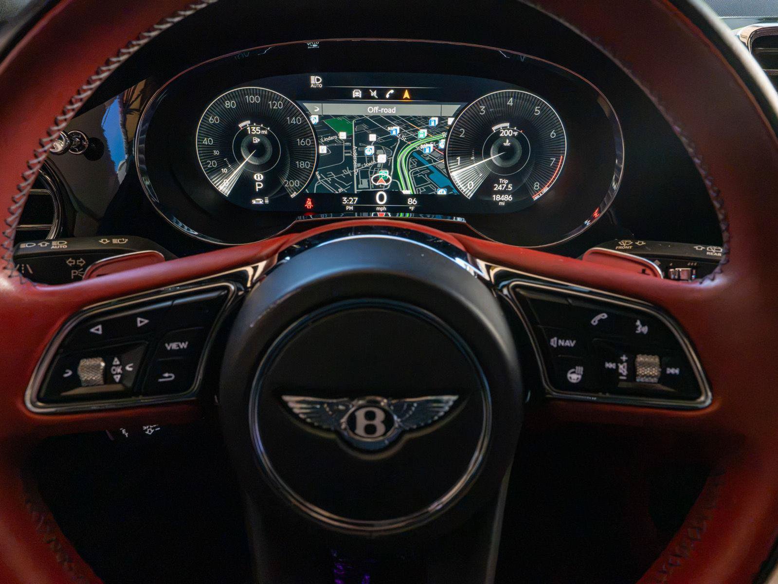Used 2023 Bentley Bentayga AWD/4WD image 11