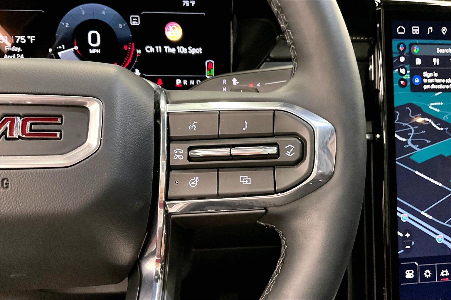 Used 2026 GMC Acadia Elevation w/ Elevation Premium Package AWD/4WD image 28