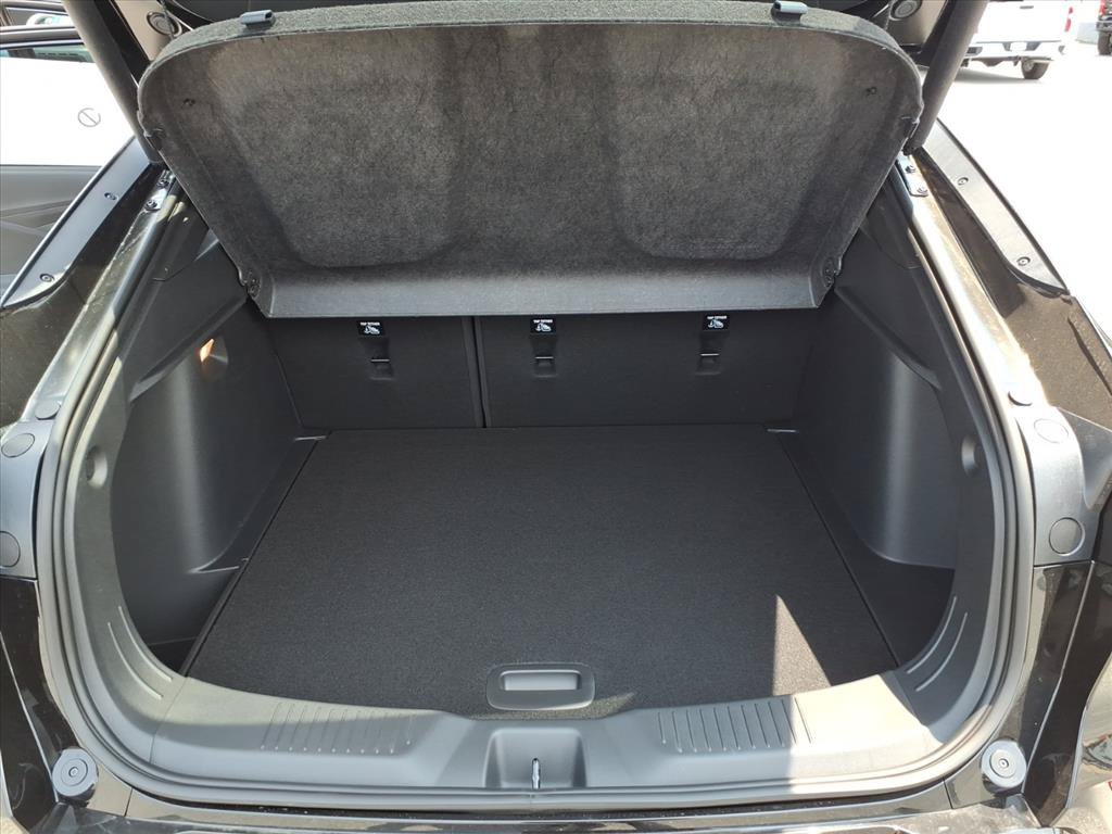 New 2026 Buick Envista Sport Touring w/ Convenience I Package FWD image 11