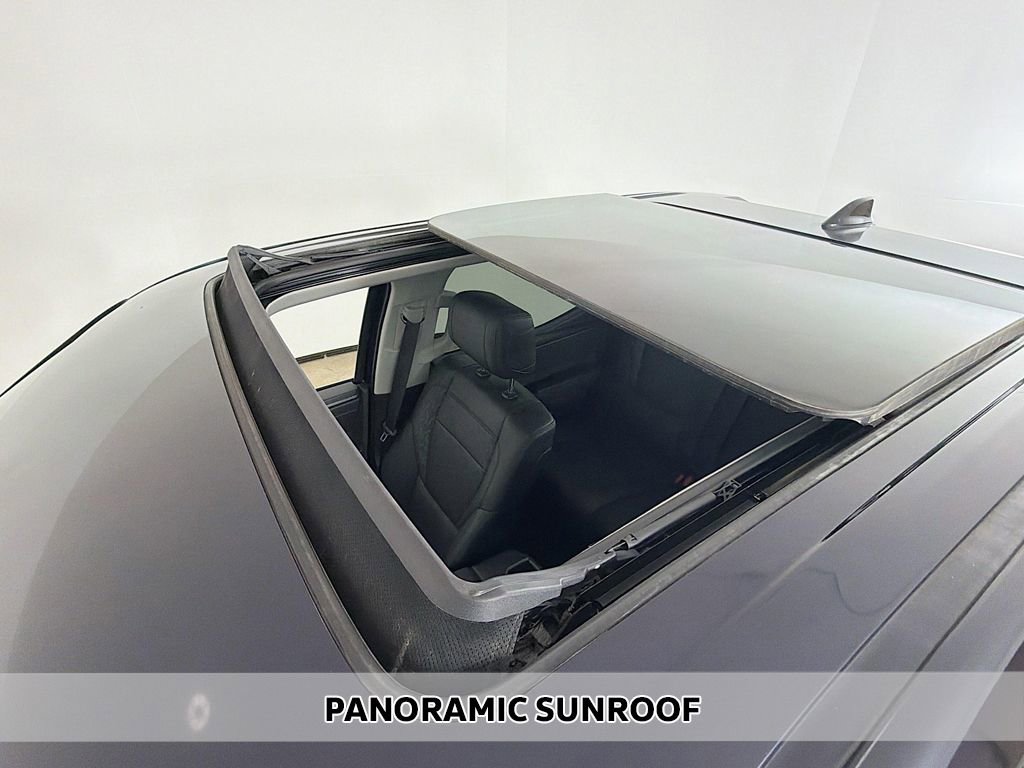 Used 2023 Toyota Tundra Limited image 3