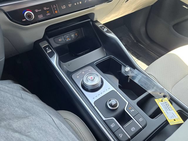 New 2026 Kia Sorento EX FWD image 13