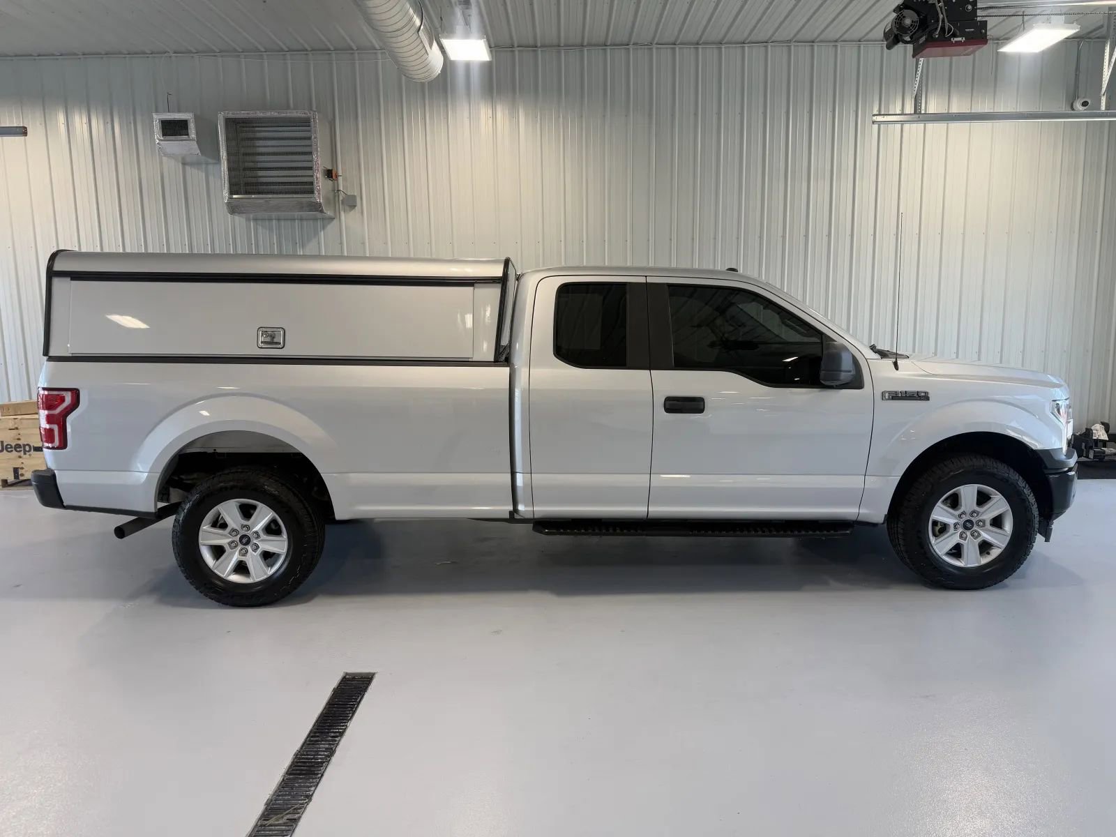 Used 2019 Ford F150 XL w/ Equipment Group 101A Mid AWD/4WD image 2