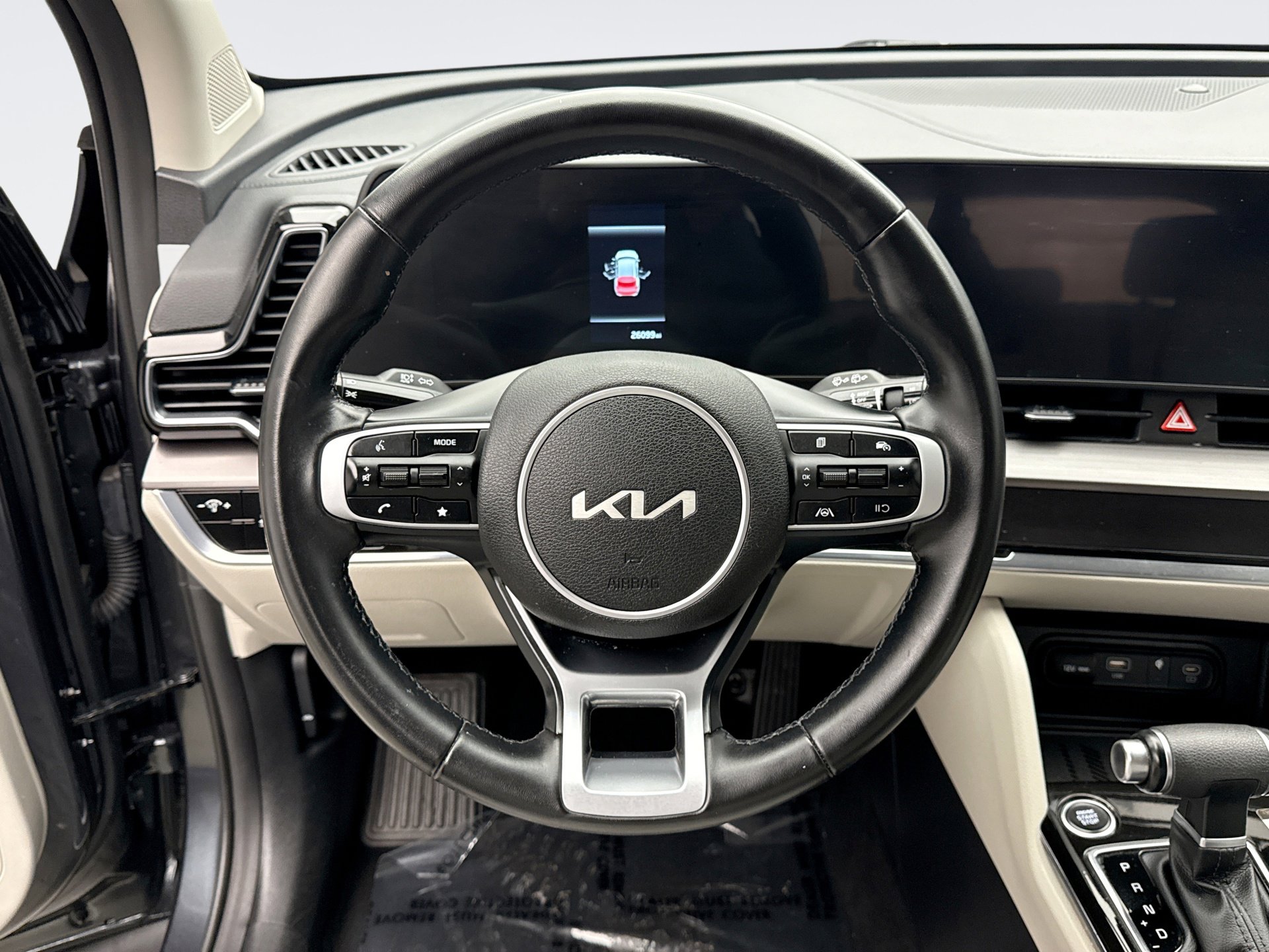 Used 2023 Kia Sportage EX image 12