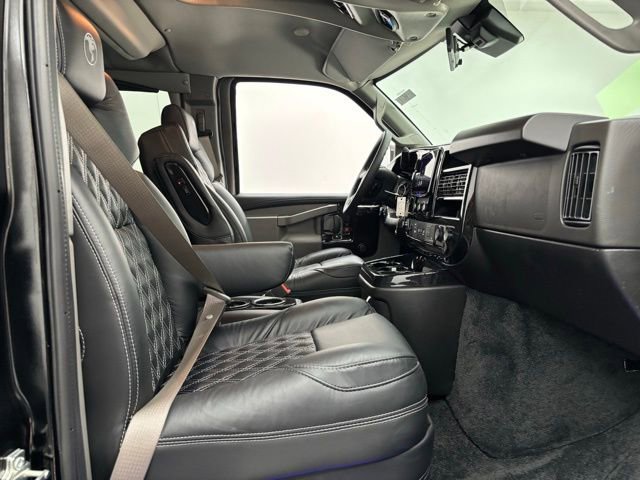 New 2026 GMC Savana 2500 w/ Driver Convenience Package RWD image 23