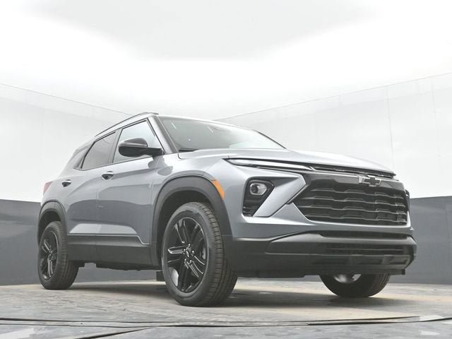 New 2026 Chevrolet TrailBlazer LT w/ Midnight Edition FWD image 38