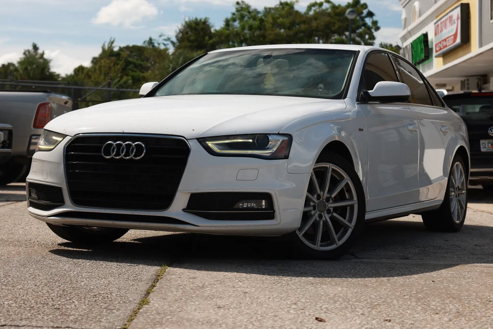 Used 2015 Audi A4 2.0T Premium FWD image 1