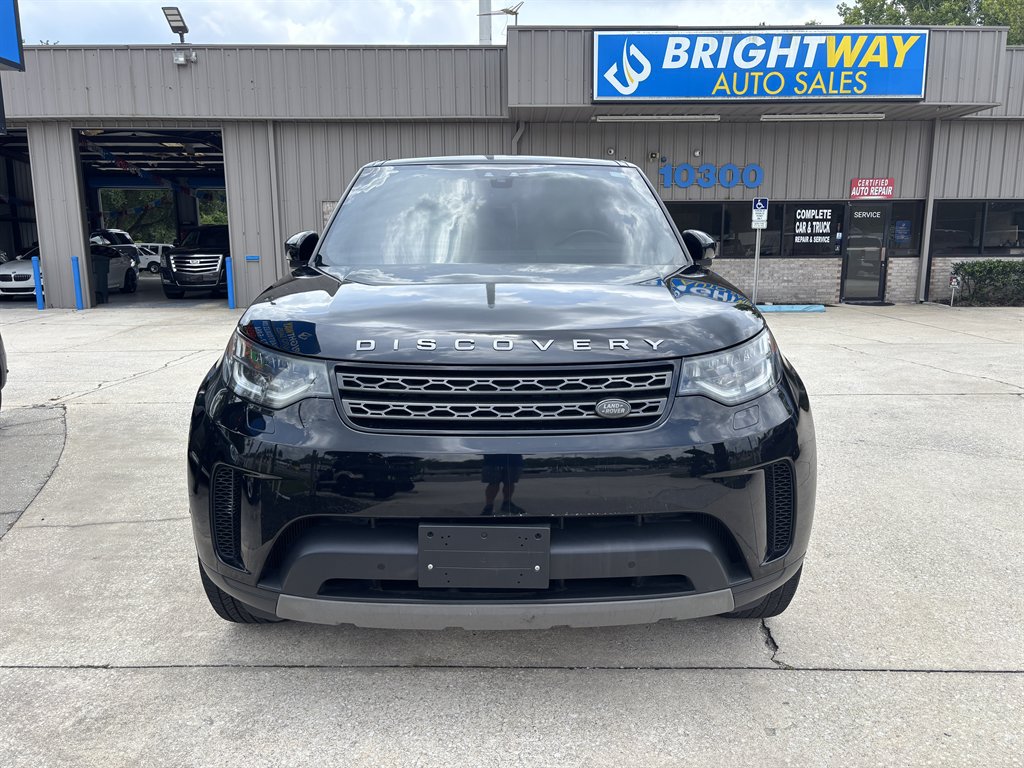 Used 2020 Land Rover Discovery SE AWD/4WD image 8