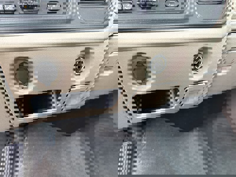 Used 2004 Chevrolet Avalanche 2WD image 34