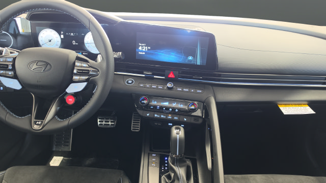 New 2026 Hyundai Elantra N FWD image 13