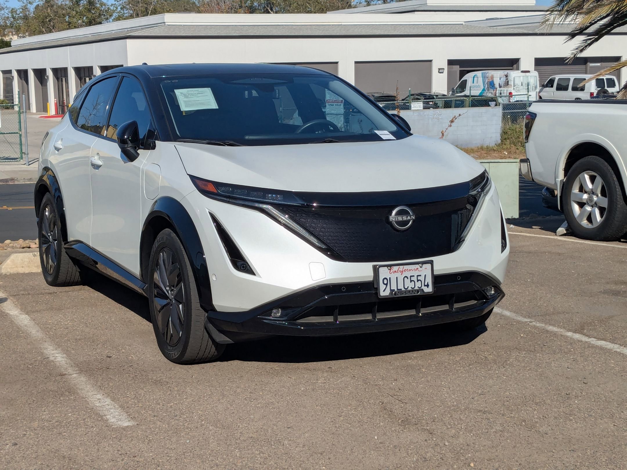 Used 2023 Nissan Ariya image 2