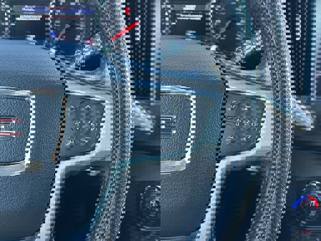 Used 2020 GMC Terrain SLT image 35