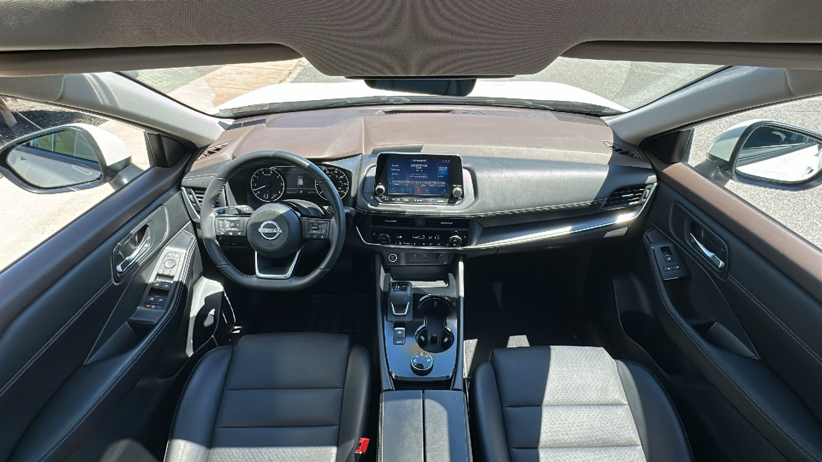 Certified 2023 Nissan Rogue SV w/ SV Premium B Package AWD/4WD image 26
