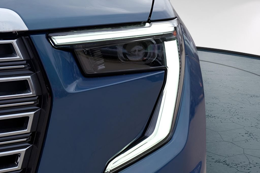 New 2026 GMC Acadia Denali w/ Super Cruise Package FWD image 3