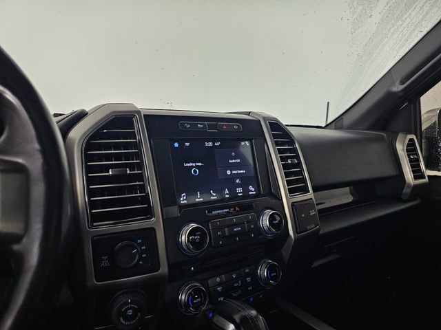 Used 2017 Ford F150 Platinum w/ Technology Package image 28