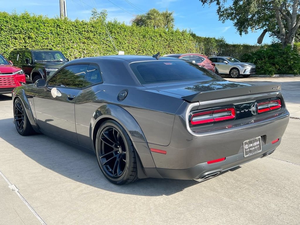 Used 2023 Dodge Challenger R/T Scat Pack RWD image 5
