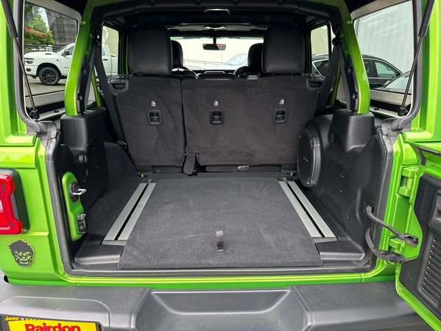 Used 2019 Jeep Wrangler Unlimited Rubicon w/ Dual Top Group AWD/4WD image 12