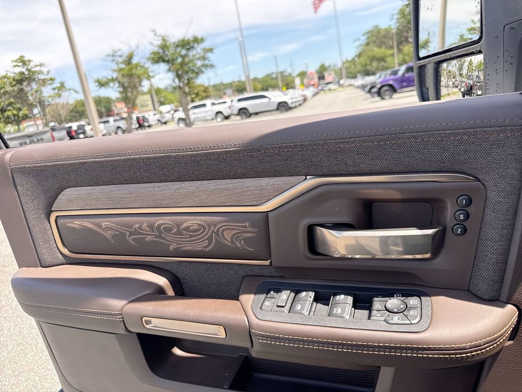 New 2026 RAM 2500 Limited AWD/4WD image 16