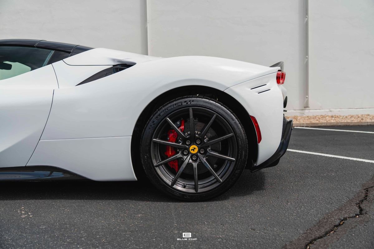 Used 2023 Ferrari SF90 Spider AWD/4WD image 4