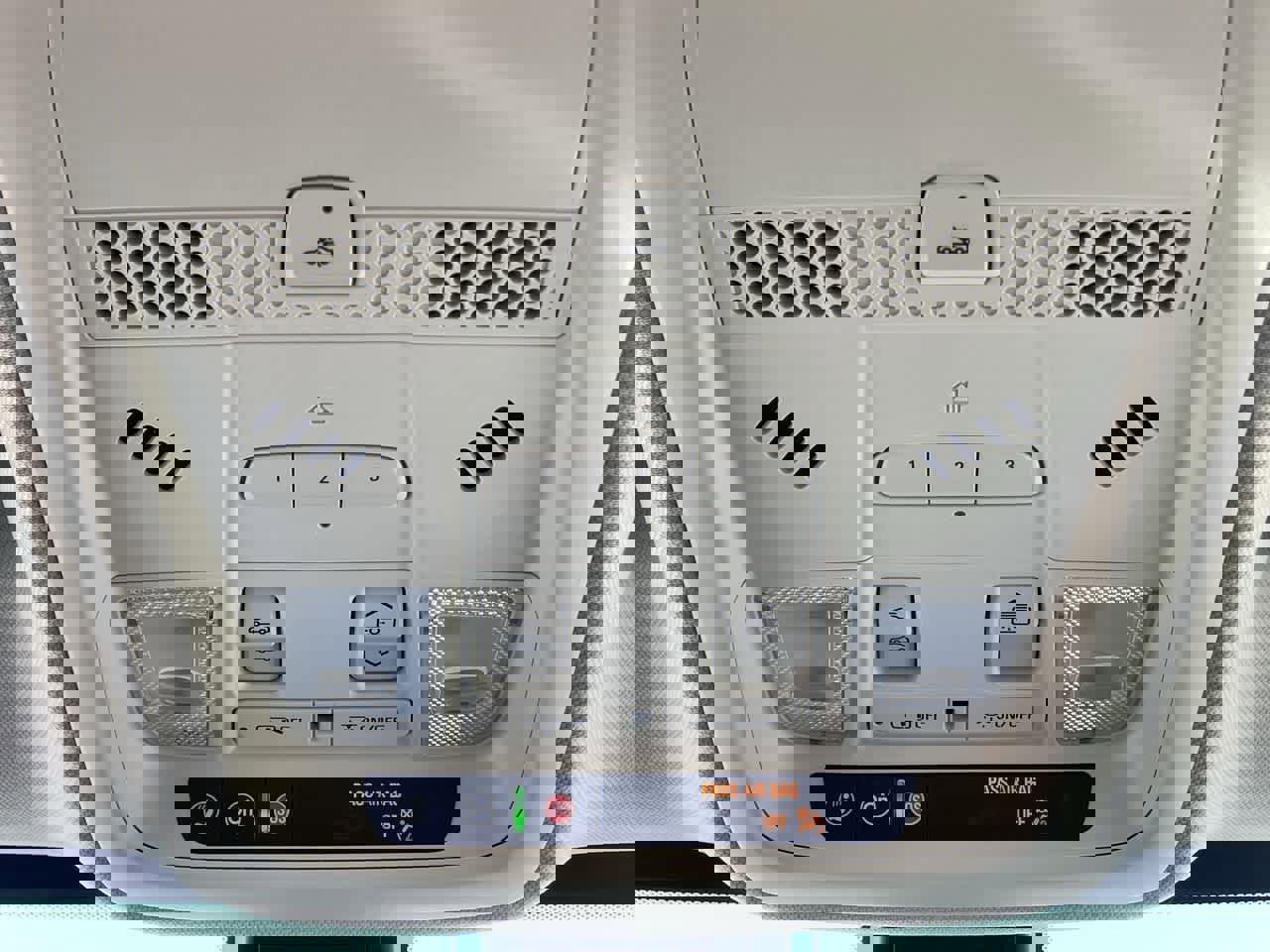 Certified 2023 Cadillac XT5 Premium Luxury image 32