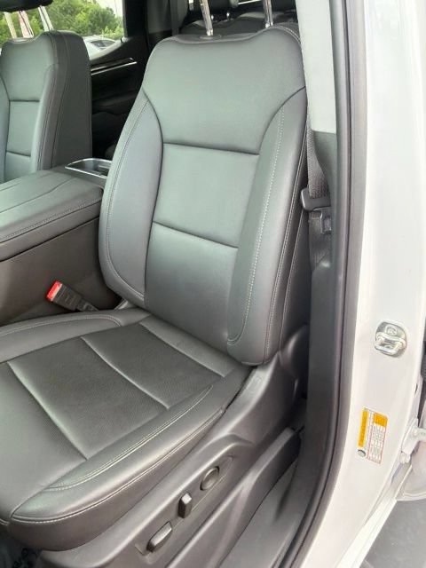 Used 2025 Chevrolet Silverado 1500 LTZ w/ Technology Package AWD/4WD image 11