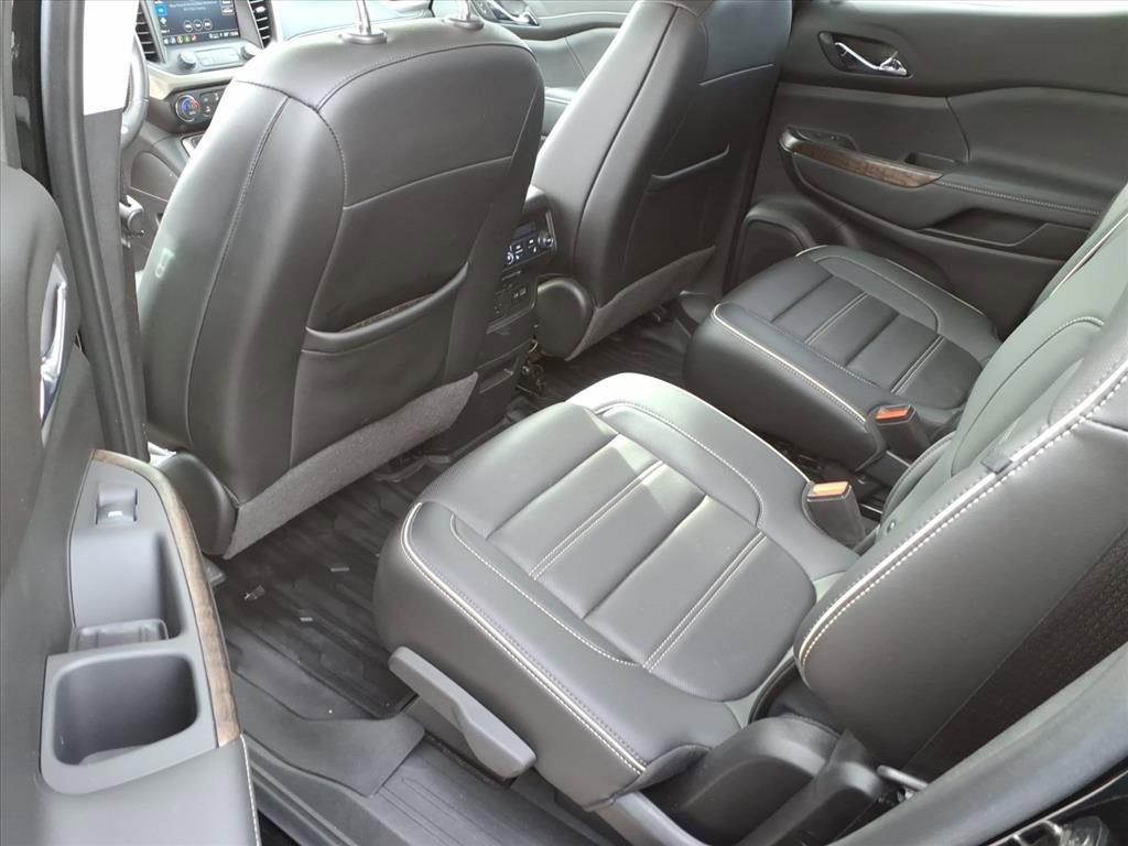 Used 2021 GMC Acadia Denali w/ Denali Technology Package image 32
