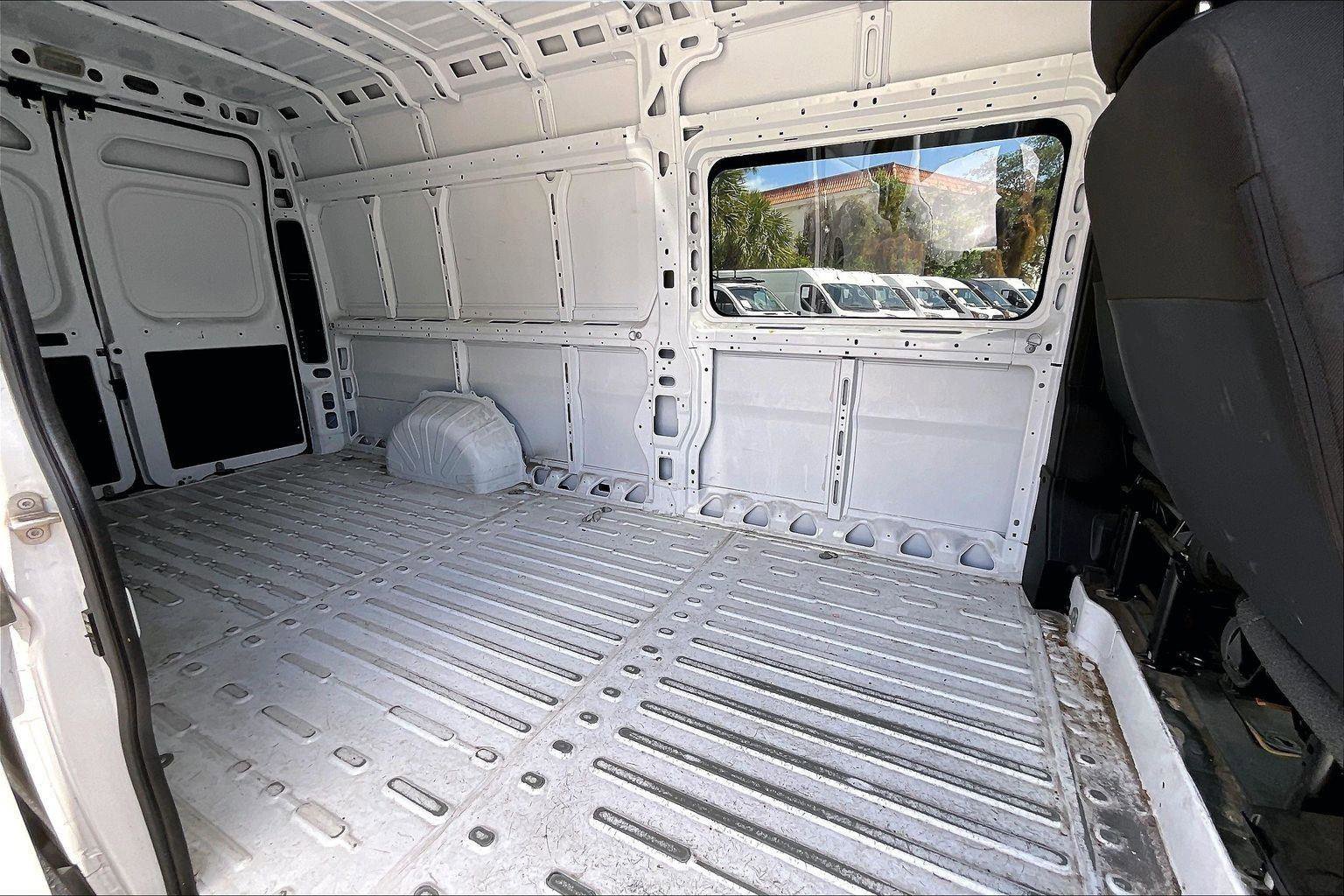 Used 2023 RAM ProMaster 3500 image 15
