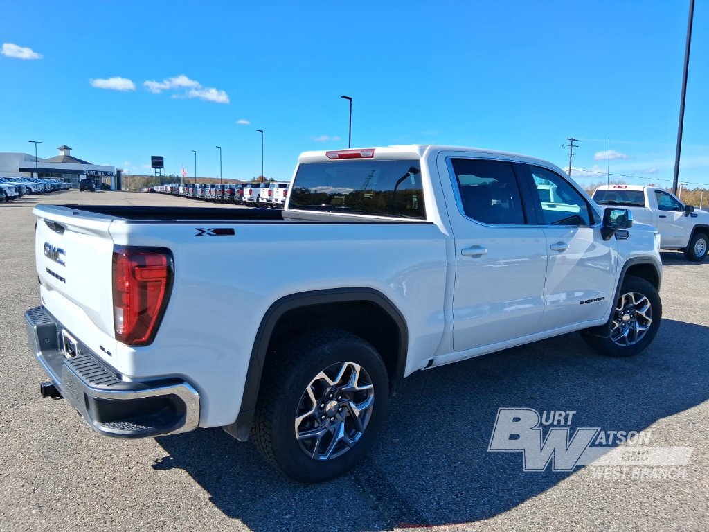 Used 2026 GMC Sierra 1500 SLE AWD/4WD image 7