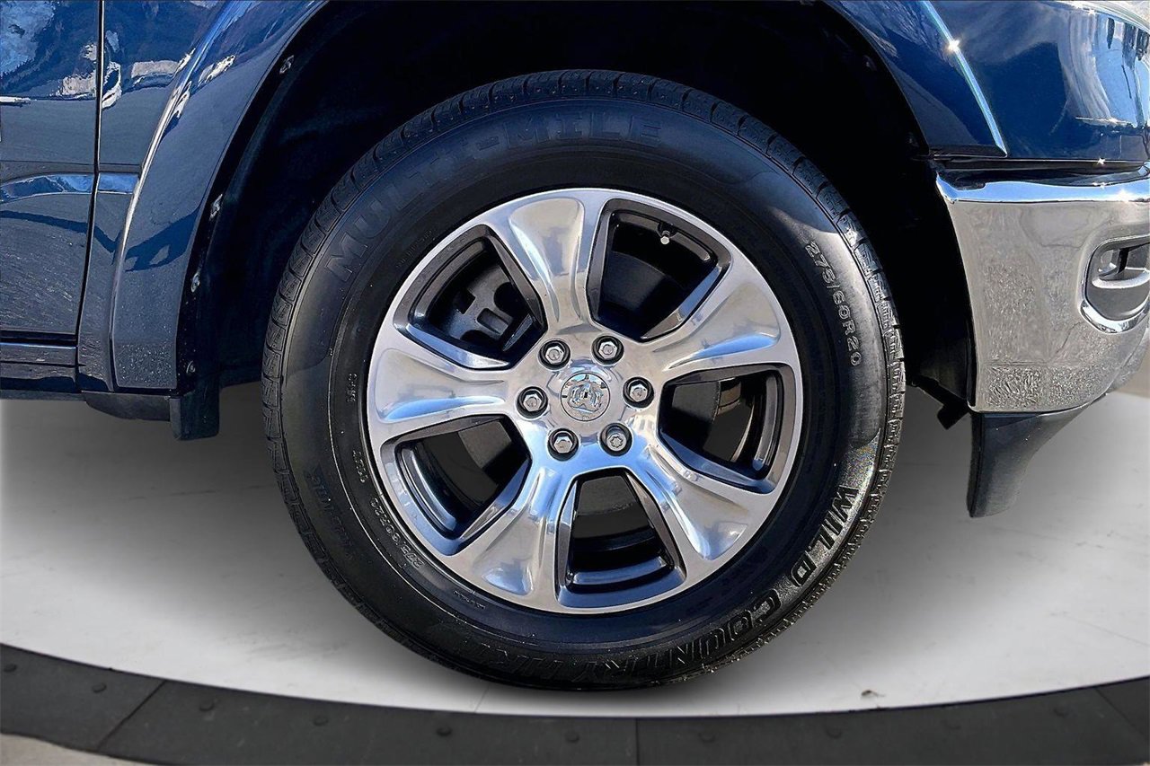 Certified 2022 RAM 1500 Laramie image 33