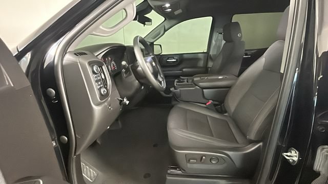 Used 2022 Chevrolet Silverado 1500 Custom AWD/4WD image 11
