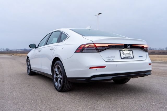Used 2025 Honda Accord EX-L image 5