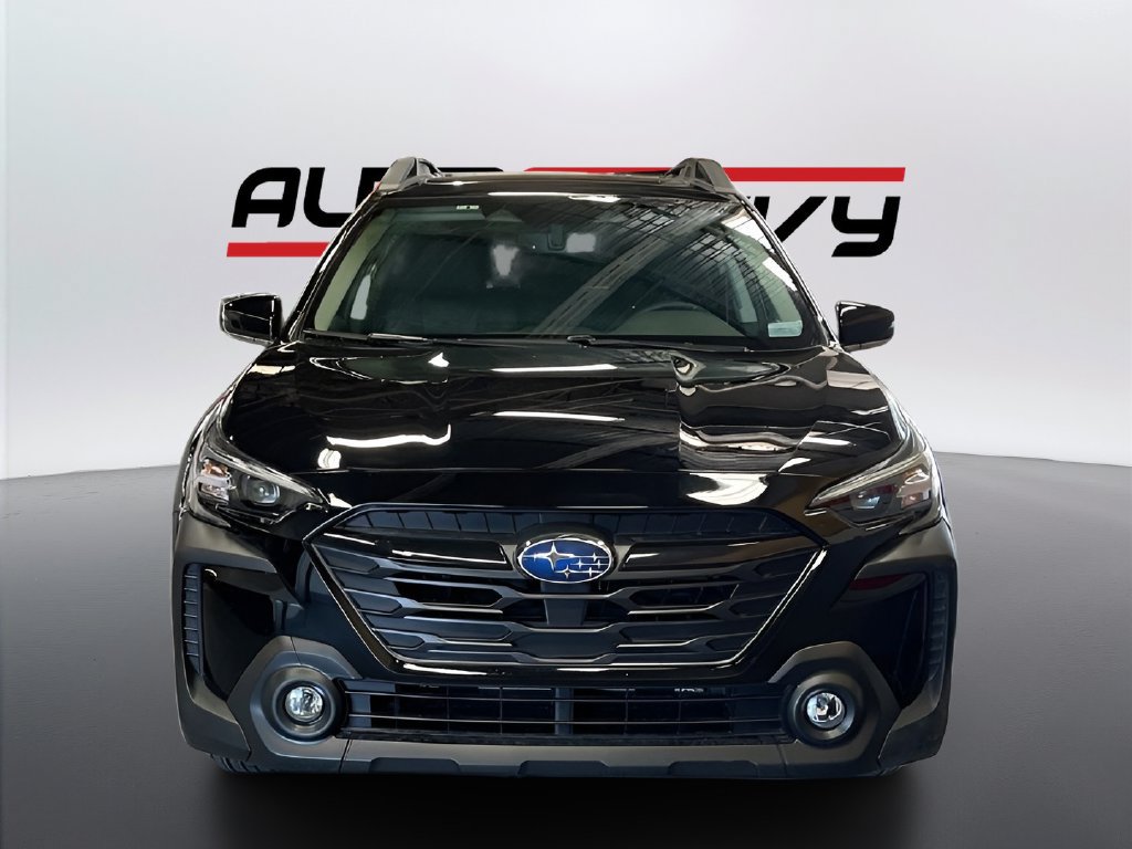 Used 2025 Subaru Outback Limited w/ Popular Package #2 AWD/4WD image 2