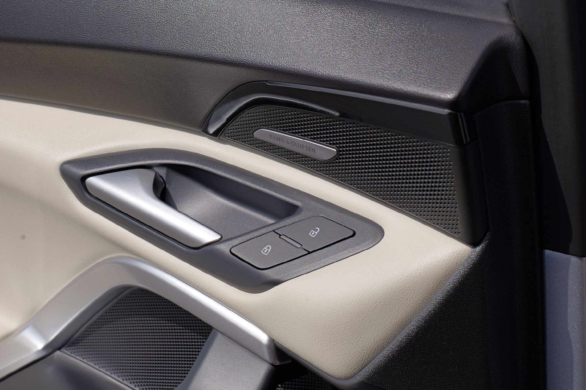 Used 2025 Audi Q5 Premium Plus w/ Premium Plus image 35