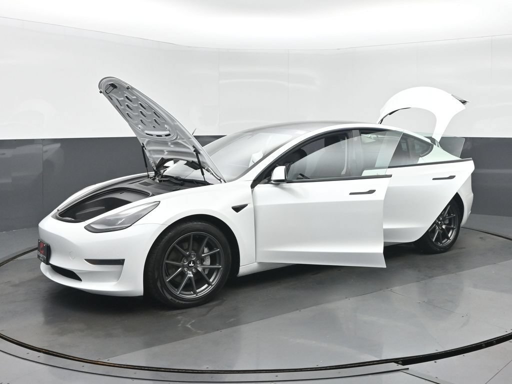 Used 2021 Tesla Model 3 Long Range AWD/4WD image 34