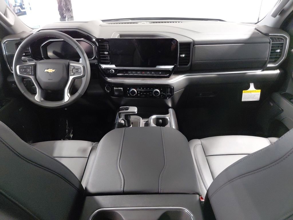 New 2026 Chevrolet Silverado 1500 LTZ AWD/4WD image 3