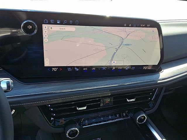 New 2026 Chevrolet Tahoe Premier w/ Sun And Tow Package AWD/4WD image 13
