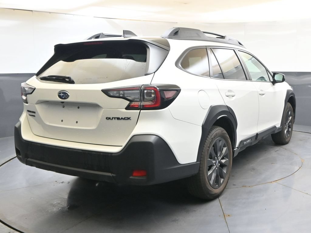 Certified 2025 Subaru Outback Onyx Edition AWD/4WD image 5
