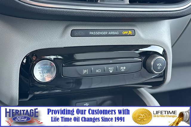 New 2025 Ford Escape SE w/ PHEV Premium Package image 18